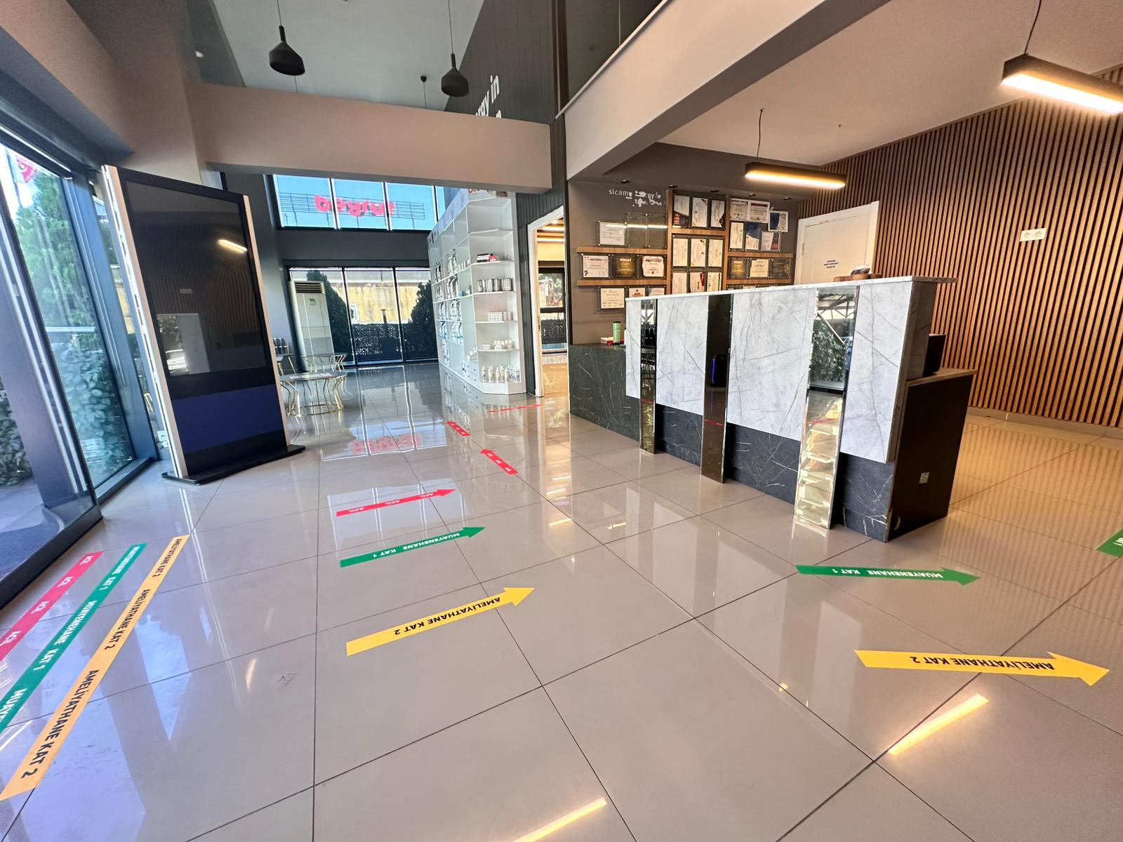 Lacivert Veteriner Klinik Görsel 1