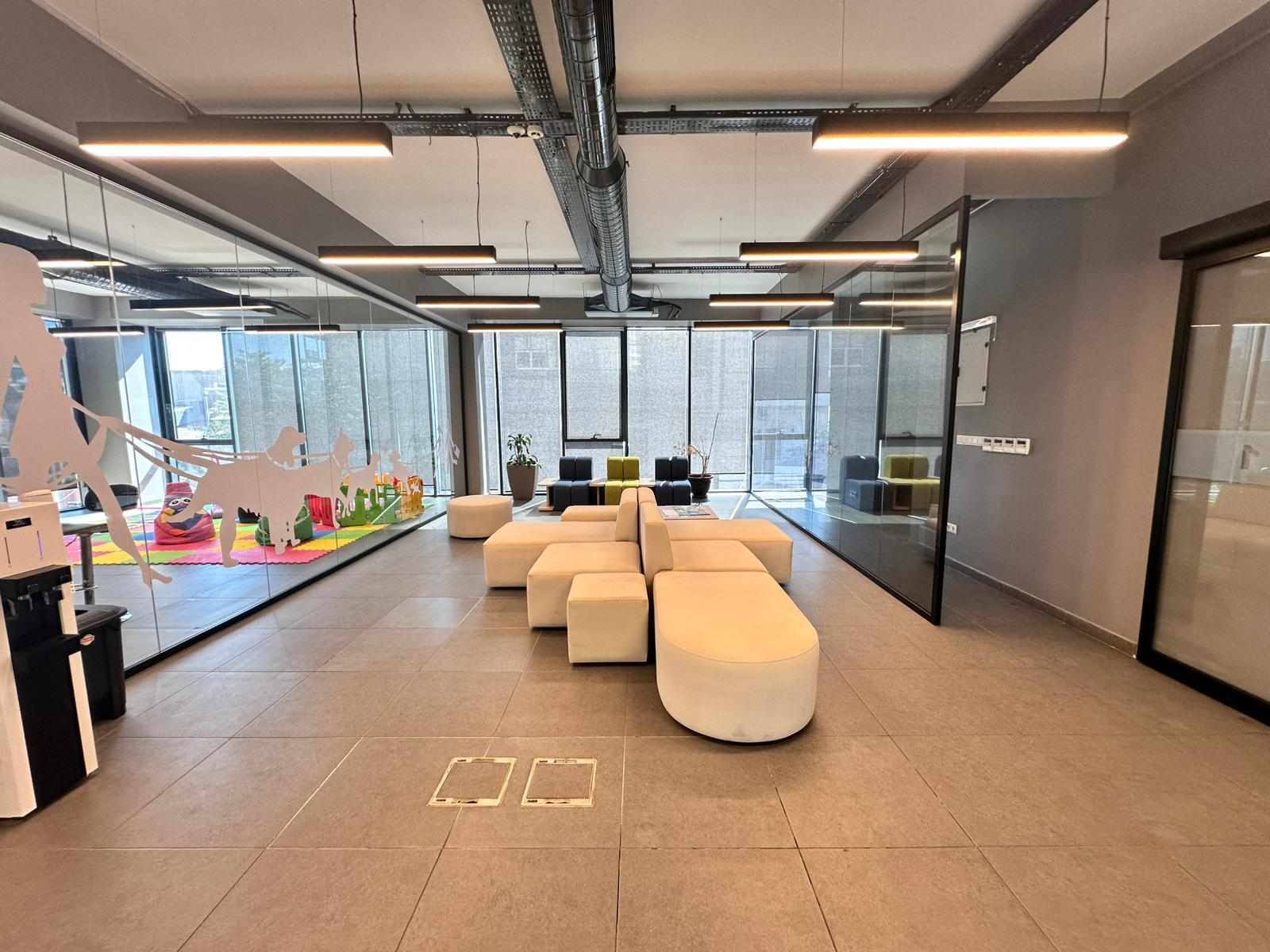 Lacivert Veteriner Klinik Görsel 23